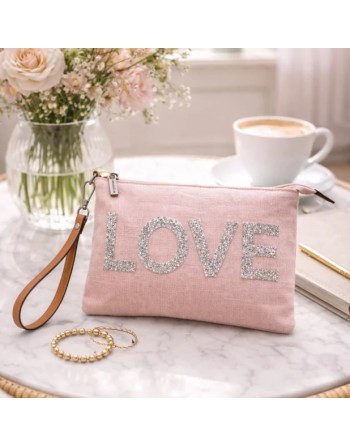 Love Clutch